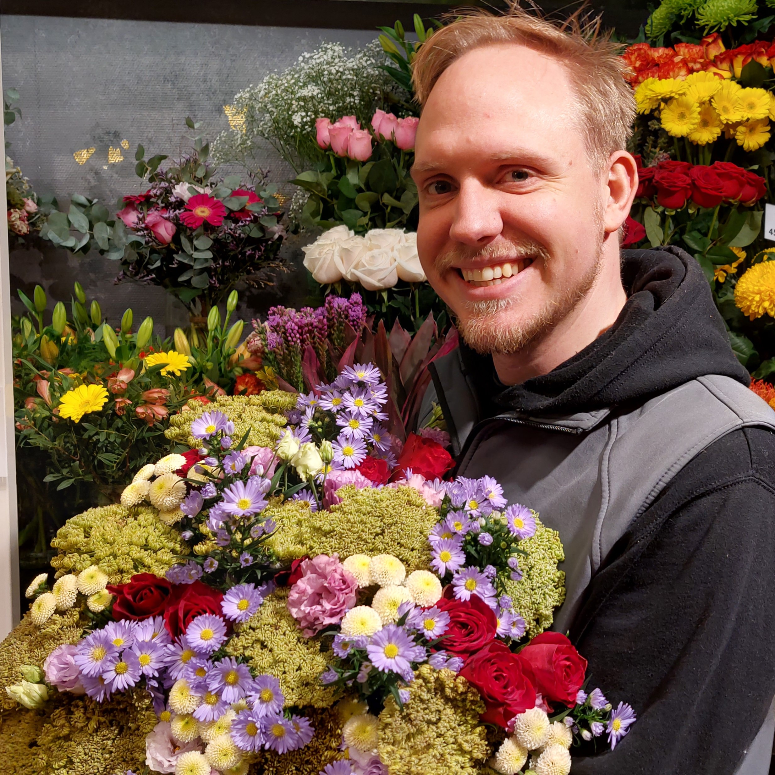 FLORIST FLOWERING YOUR WORLD – Kristof Remes